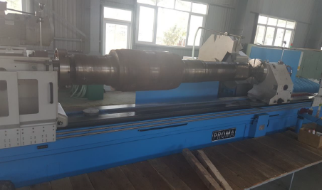 Máy mài tròn CNC