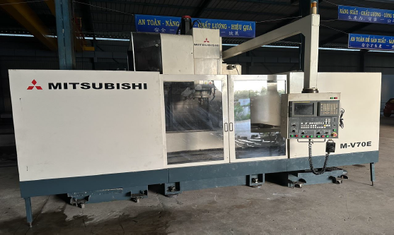 Máy phay CNC